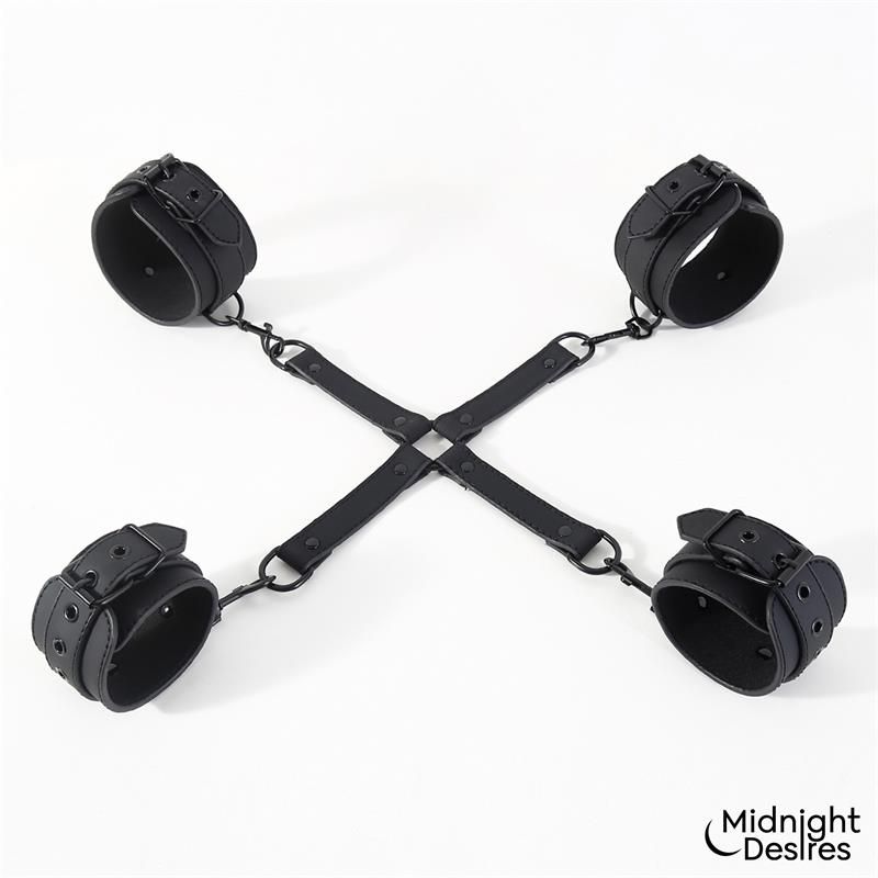 Midnight Desires Hogtie mit Querstange, Hand- und Fußfesseln